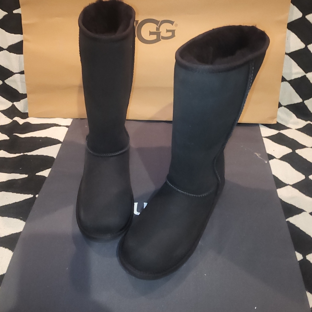 Water resistant boot - Picture 5 of 11